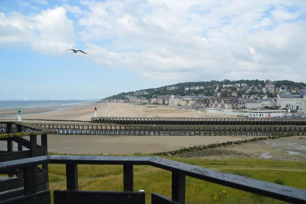 Mini-Duplex Cosy Avec Magnifique Vue Mer Deauville Eksteriør billede