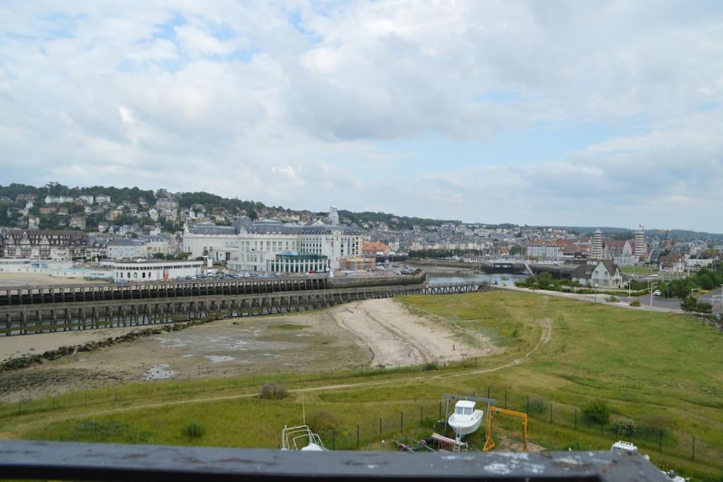 Mini-Duplex Cosy Avec Magnifique Vue Mer Deauville Eksteriør billede
