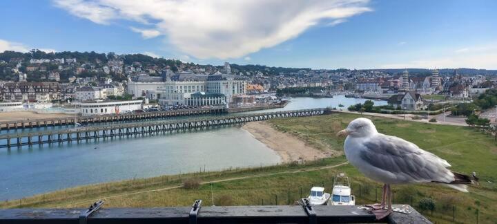 Mini-Duplex Cosy Avec Magnifique Vue Mer Deauville Eksteriør billede